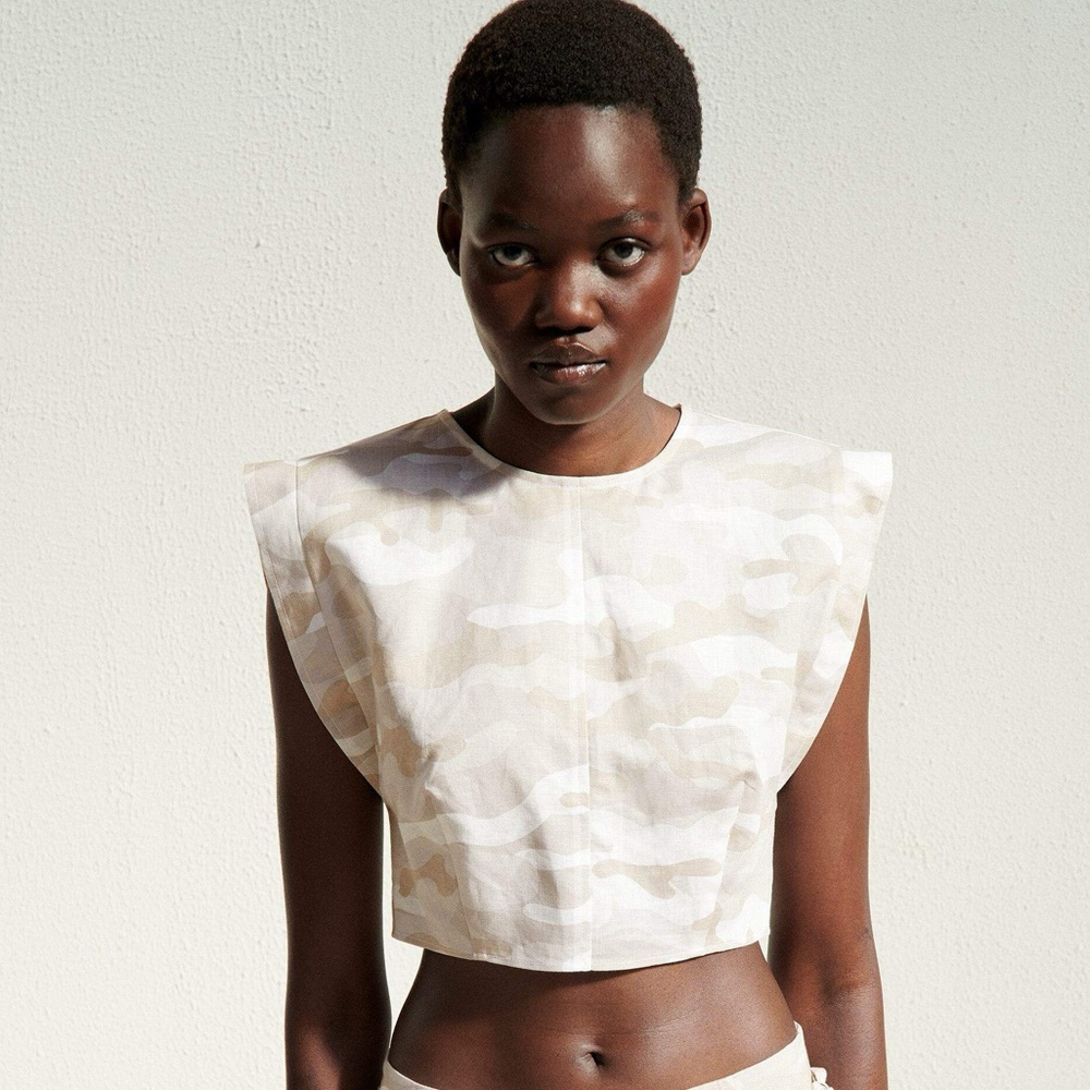 Zara Women’s Printed Blouse Cream & White Camo Patterned Crop Top (Light Camel) - Picture 5 of 9
